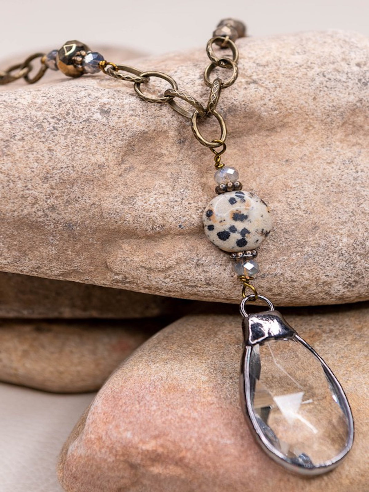 The Cali Necklace