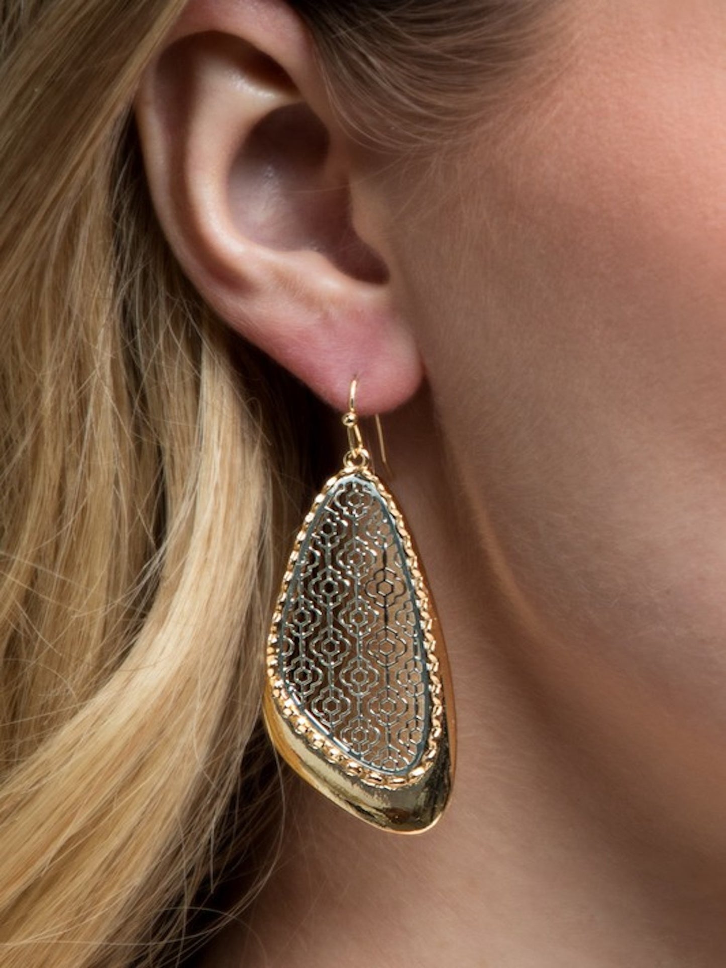 Filigree Marquise Earrings-Black/Gold