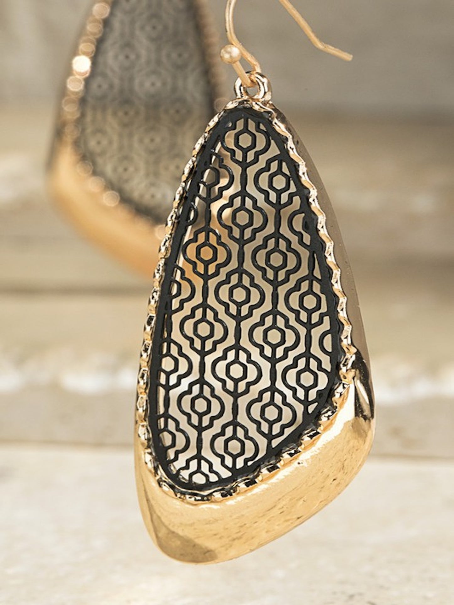 Filigree Marquise Earrings-Black/Gold
