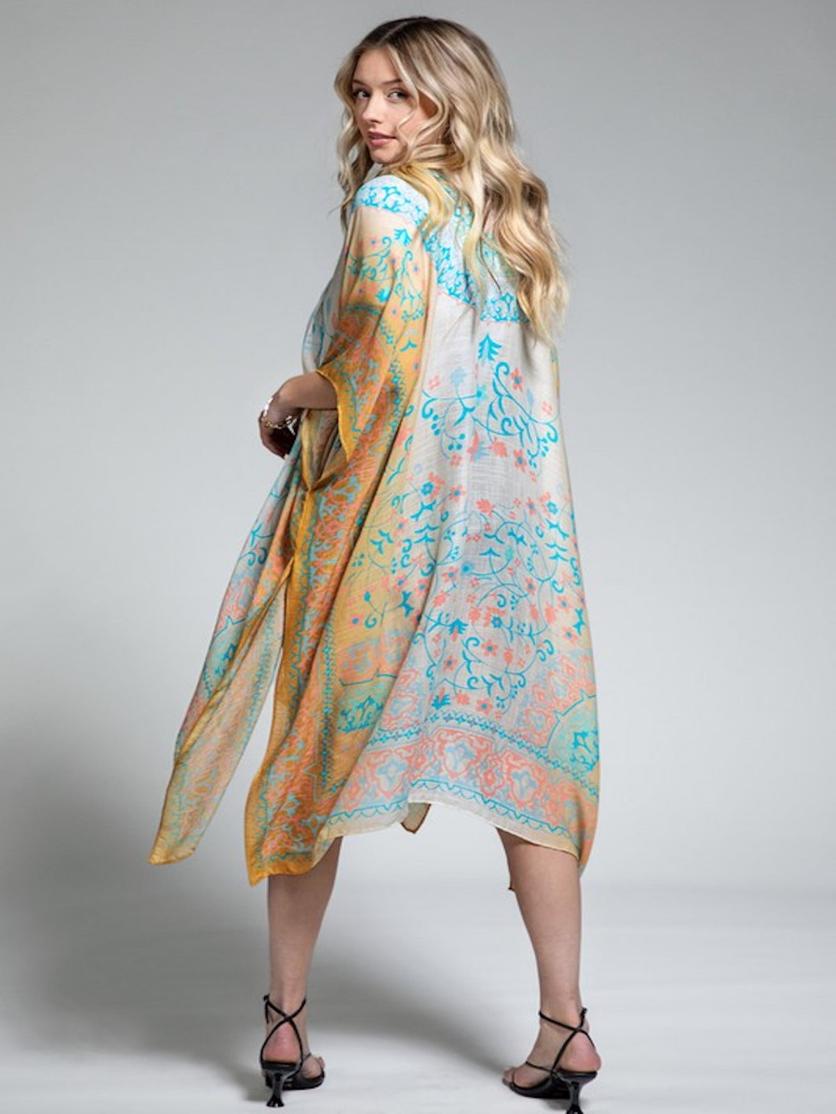 The Amelia Kimono